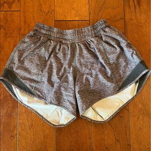 LULULEMON Shorts Size 4